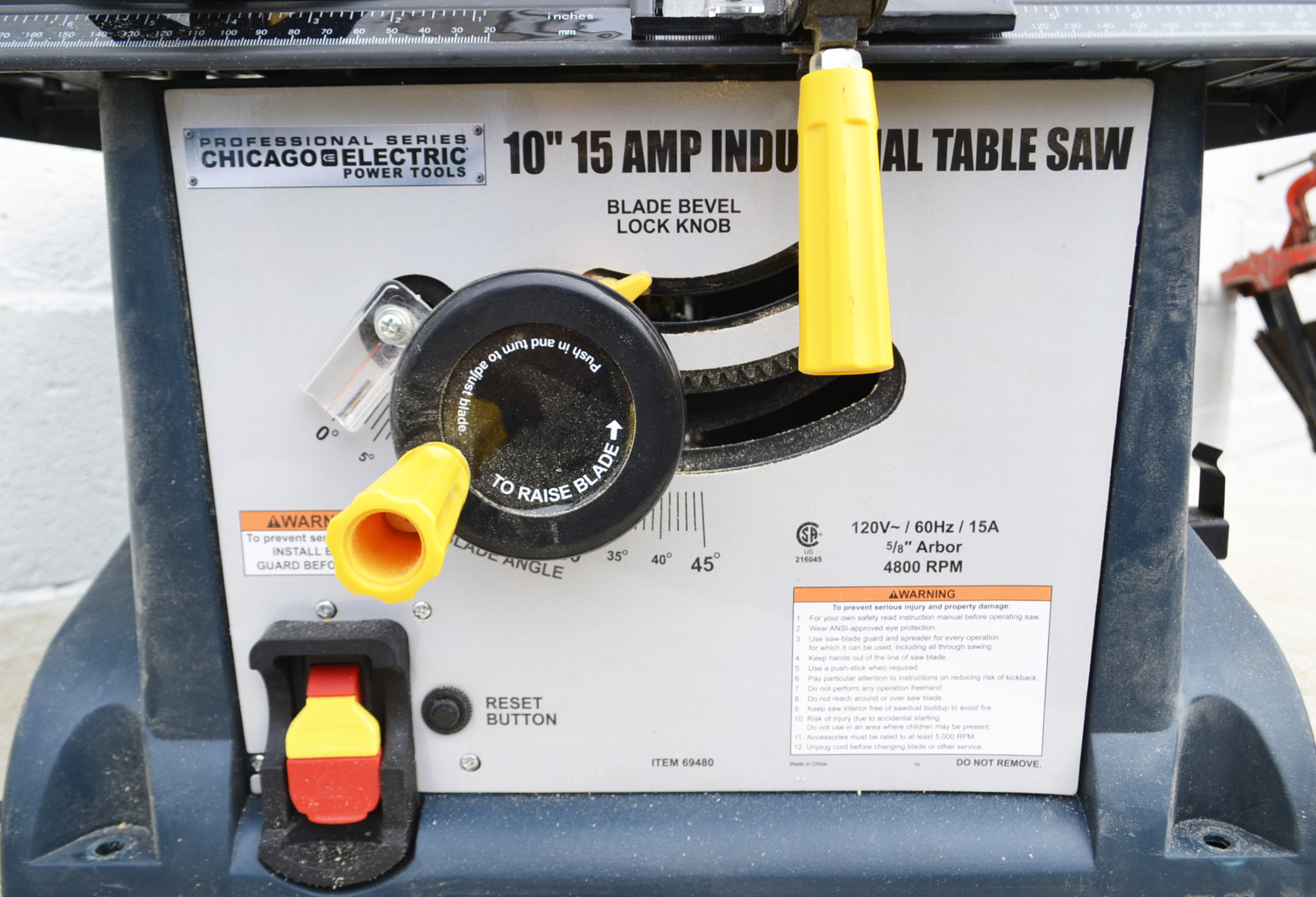 Chicago Electric Power Tools 10" 15 AMP Industrial Table Saw 67671656
